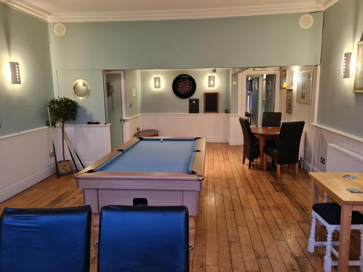 The Hope And Anchor Hotel Goodwick Luaran gambar
