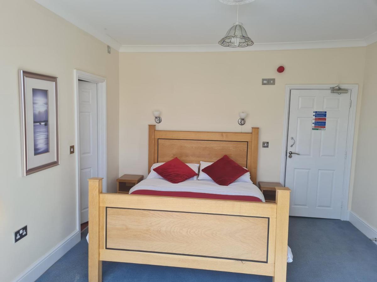 The Hope And Anchor Hotel Goodwick Luaran gambar